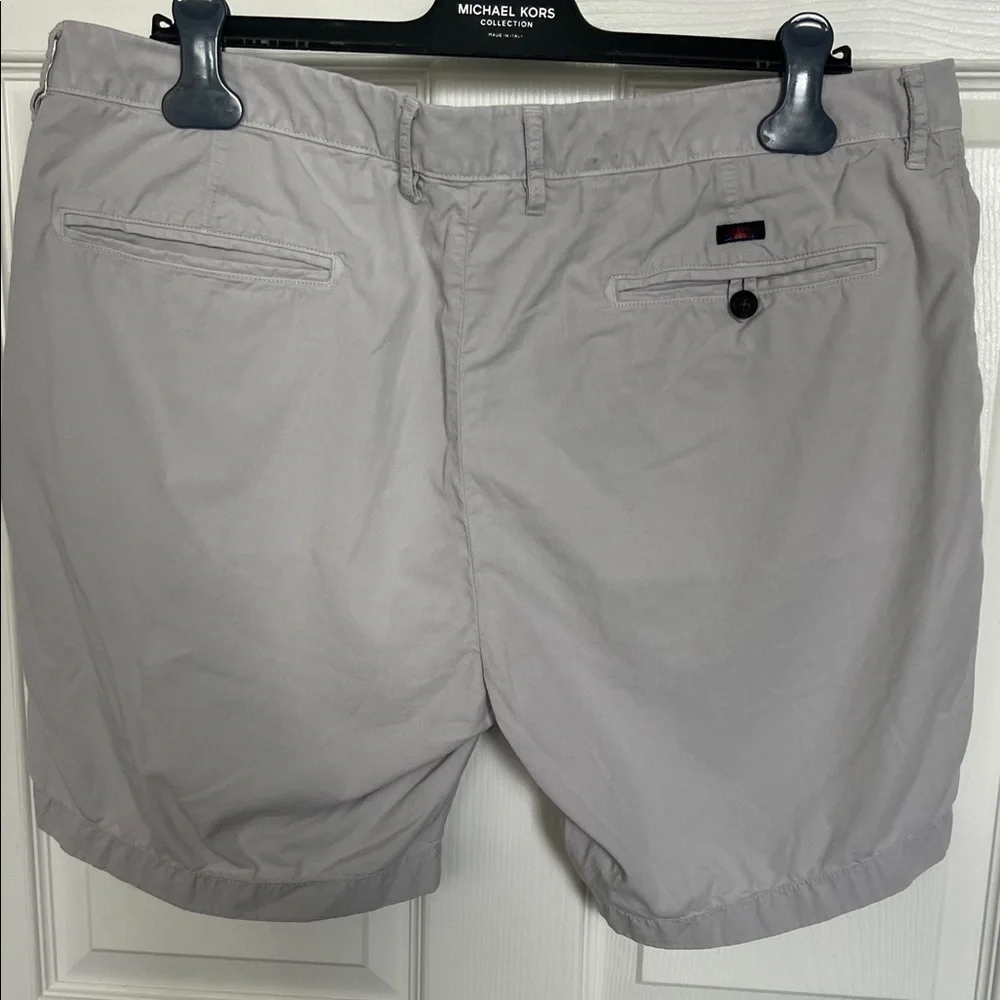 Faherty Light Gray Flat Front Shorts